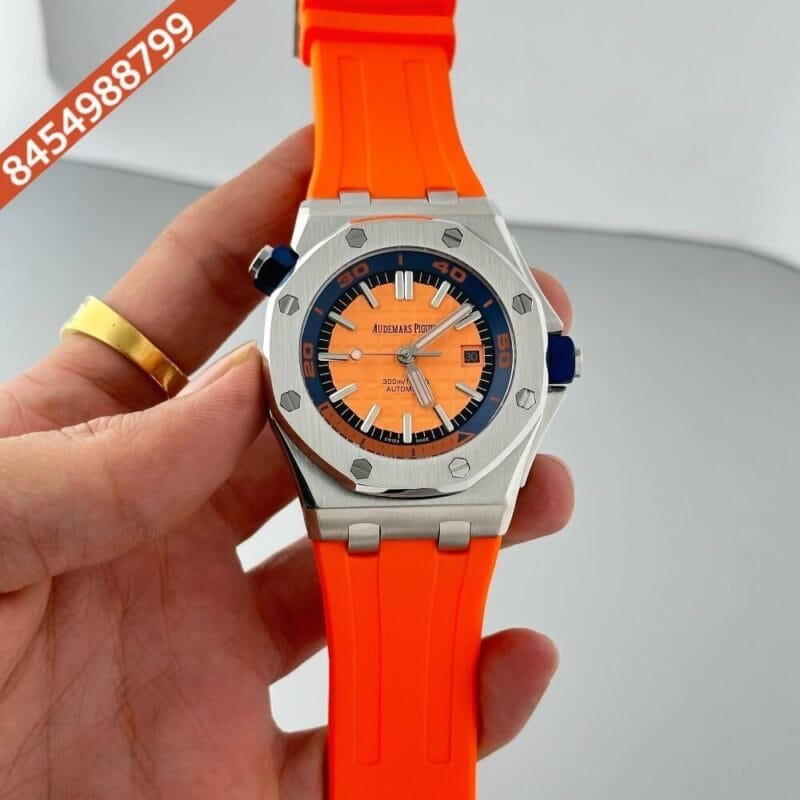 First Copy AP Royal Oak Offshore Diver Red | Luxecartindia.in