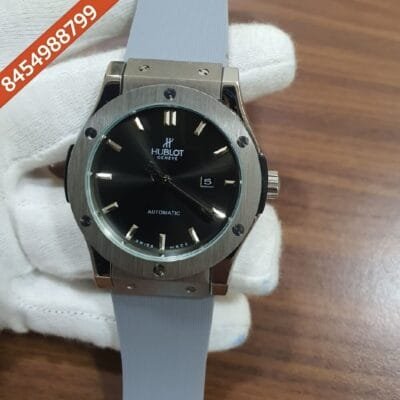 Hublot Classic Fusion Black Dial White Rubber Strap Swiss Automatic Watch