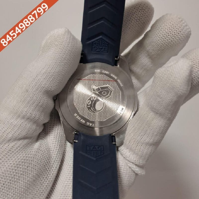 TAG Heuer Aquaracer Calibre 5 Professional 300 Diver Blue Dial Blue Rubber Strap Swiss Automatic Watch - Image 4