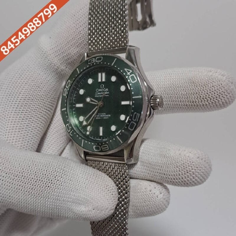 Omega Seamaster Co-Axial 007 Green Dial Swiss Automatic Watch - Image 3