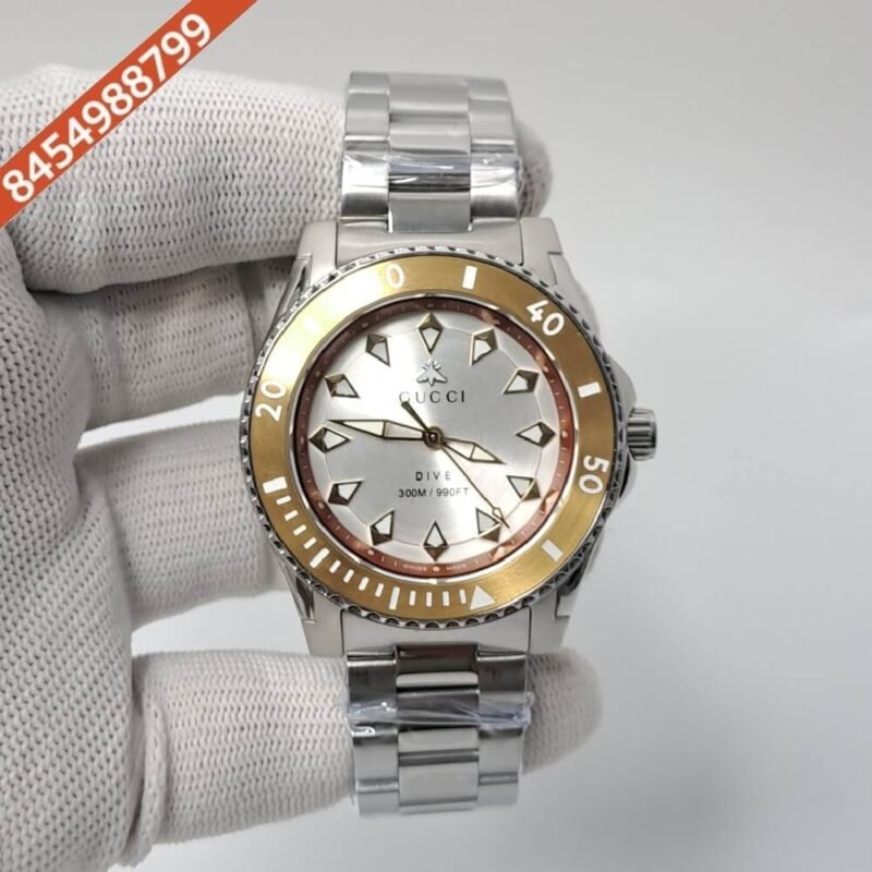 Gucci DIVE YA136357 White Dial Stainless Steel Swiss Watch