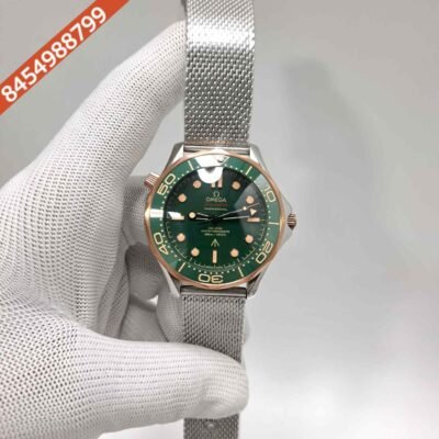Omega Seamaster Professional Diver 300M Steel Green Dial Extra Green Rubber Strap Swiss Automatic Watch